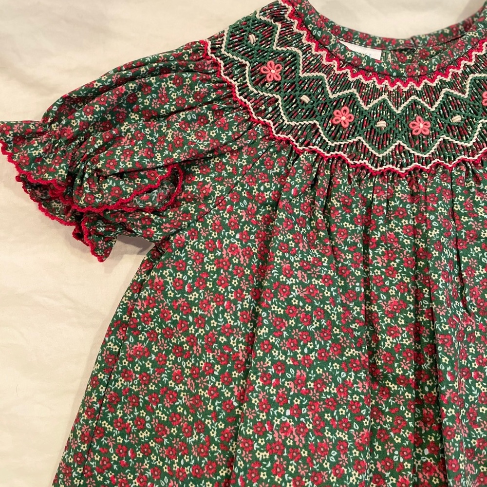 Smocked dress - Picture 4 of 4